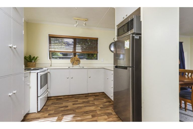 Photo of property in 2 Waimea West Road, Brightwater, 7022