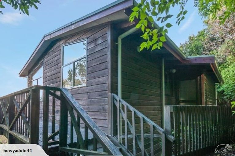 Photo of property in 68 Hauraki Terrace, Pukawa Bay, Turangi, 3381