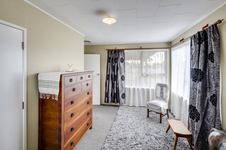 Photo of property in 8 Dundee Drive, Flaxmere, Hastings, 4120