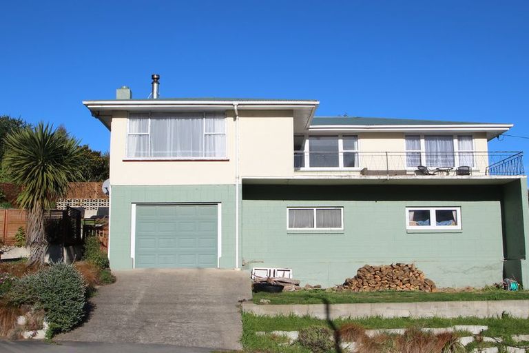 Photo of property in 41 Derwent Street, Oamaru North, Oamaru, 9400