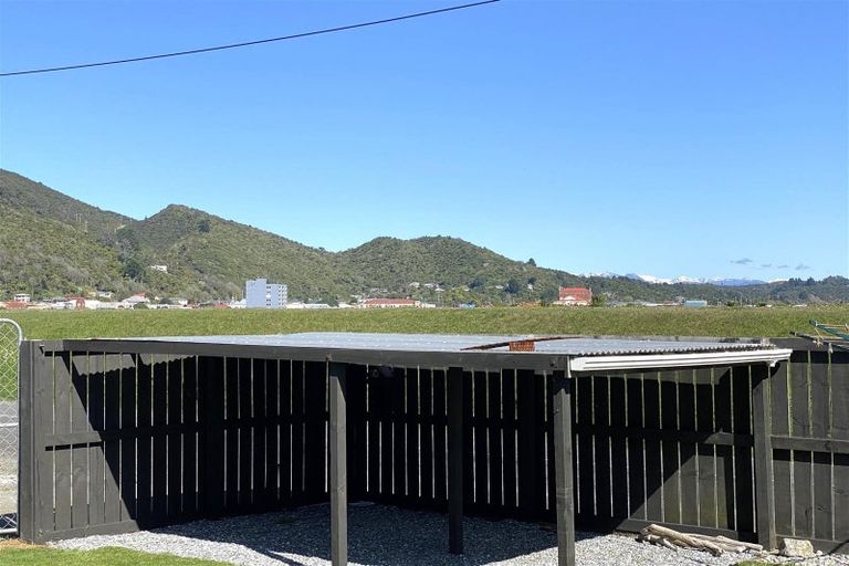 Photo of property in 31 Nelson Quay, Cobden, Greymouth, 7802