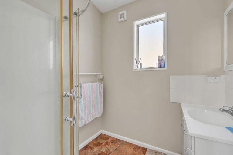 Photo of property in 3b Elizabeth Street, Riccarton, Christchurch, 8011