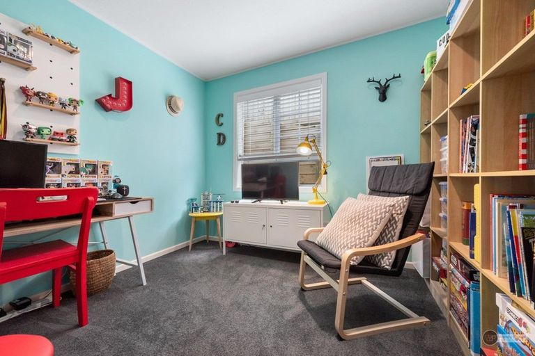 Photo of property in 257 Major Drive, Kelson, Lower Hutt, 5010