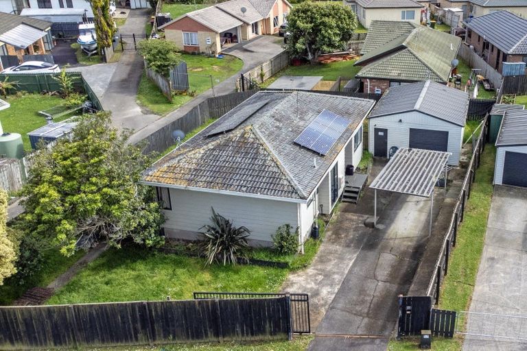 Photo of property in 1/19 Bernina Place, Weymouth, Auckland, 2103