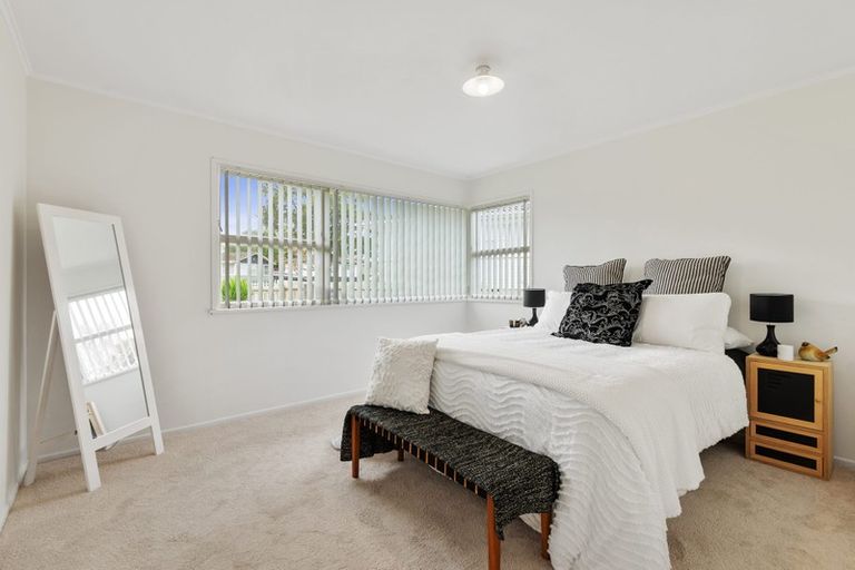 Photo of property in 7 Hobart Crescent, Wattle Downs, Auckland, 2103