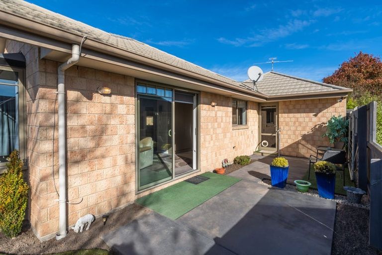 Photo of property in 22 Bayliss Close, Northwood, Christchurch, 8051