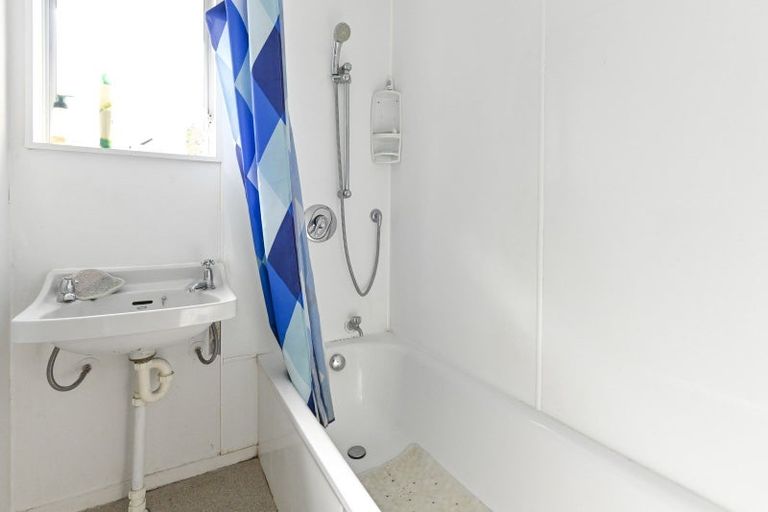 Photo of property in 258 Flaxmere Avenue, Flaxmere, Hastings, 4120