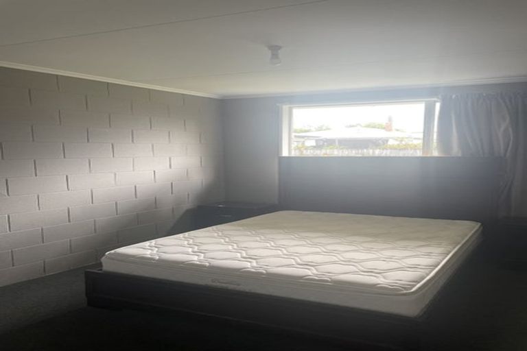 Photo of property in 31 Knowles Street, Terrace End, Palmerston North, 4410