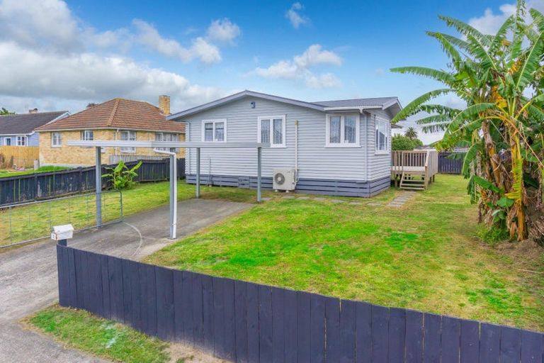 Photo of property in 2 Armstrong Street, Huntly, 3700