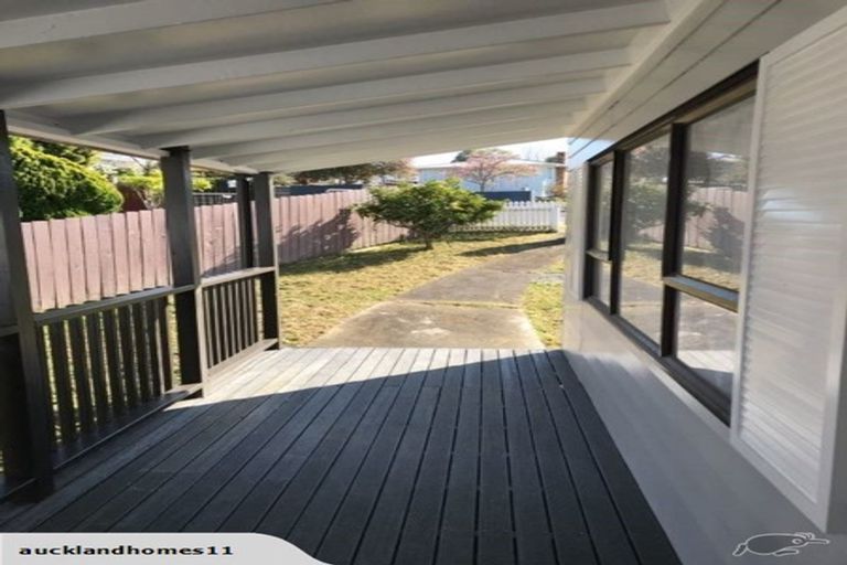 Photo of property in 23 Addison Drive, Glendene, Auckland, 0602