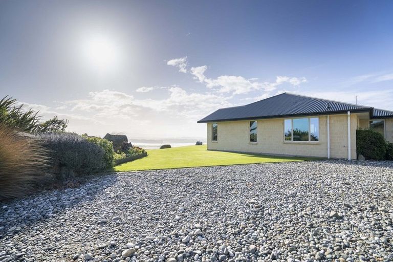 Photo of property in 417 Orepuki Riverton Highway, Longwood, Riverton, 9881