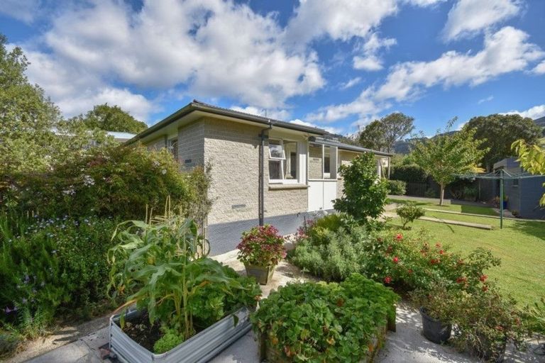 Photo of property in 32a Hall Road, Sawyers Bay, Port Chalmers, 9023