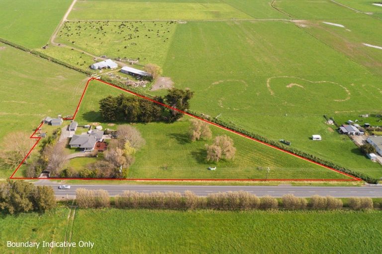 Photo of property in 1308 Rongotea Road, Kairanga, Palmerston North, 4475