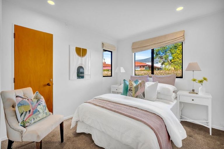 Photo of property in 1a Kowhatu Road, One Tree Hill, Auckland, 1061