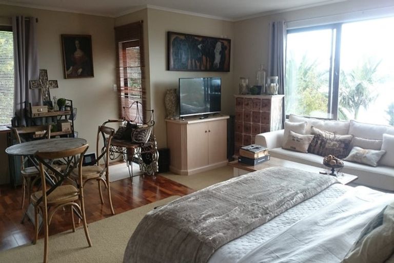 Photo of property in 19 Manurere Avenue, Takapuna, Auckland, 0622