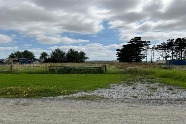 Photo of property in 19 Bell Street, Aratapu, Dargaville, 0371