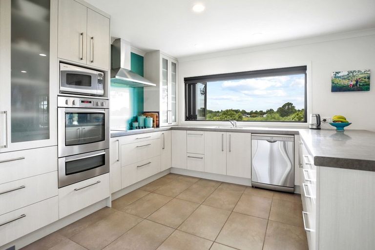 Photo of property in 233 Raynes Road, Rukuhia, Hamilton, 3282