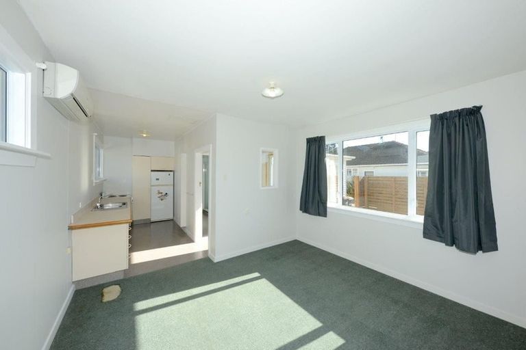 Photo of property in 66 Racecourse Road, Sockburn, Christchurch, 8042