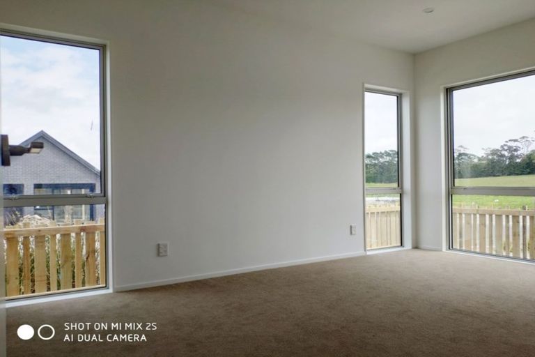 Photo of property in 2 Herekino Street, Westgate, Auckland, 0814