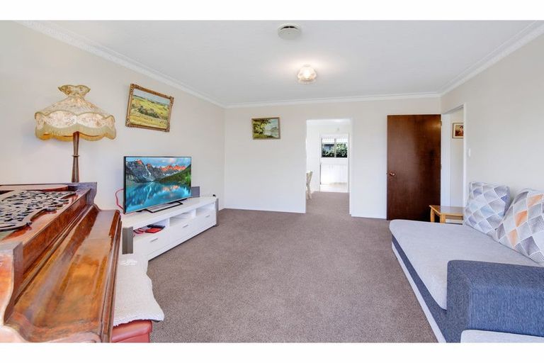 Photo of property in Carmichael Courts, 4/14 Wharenui Road, Upper Riccarton, Christchurch, 8041