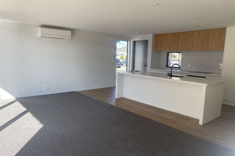 Photo of property in 31 Oxley Avenue, St Albans, Christchurch, 8014