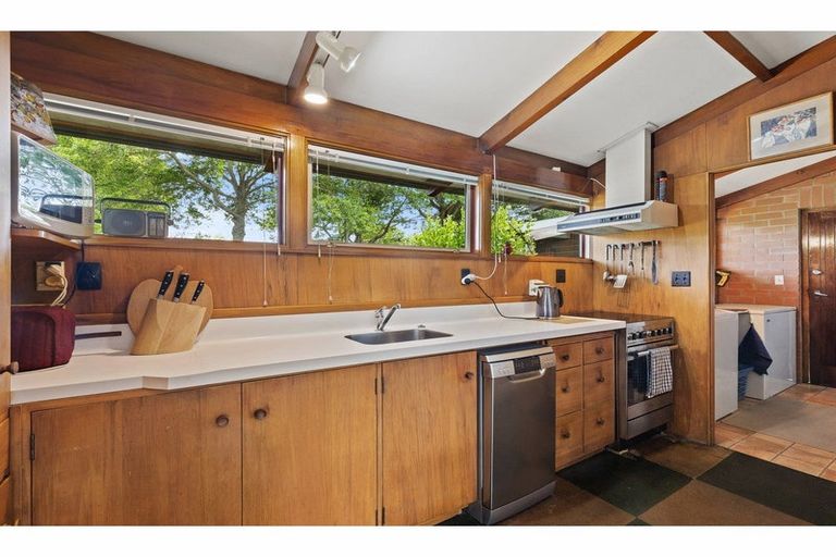 Photo of property in 1 Wayside Avenue, Burnside, Christchurch, 8053