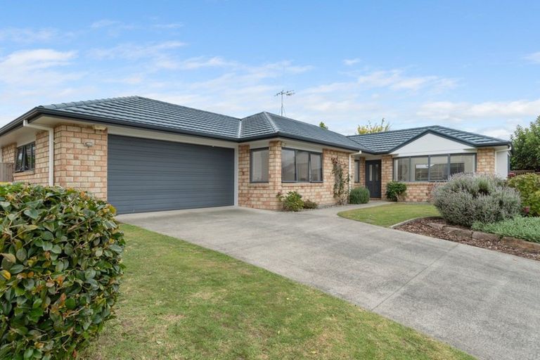 Photo of property in 2 Ranfurly Terrace, Pyes Pa, Tauranga, 3112