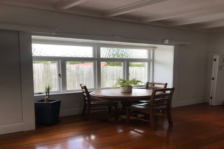 Photo of property in 49a Brandon Road, Glen Eden, Auckland, 0602