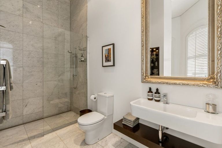 Photo of property in 19 Birdwood Crescent, Parnell, Auckland, 1052