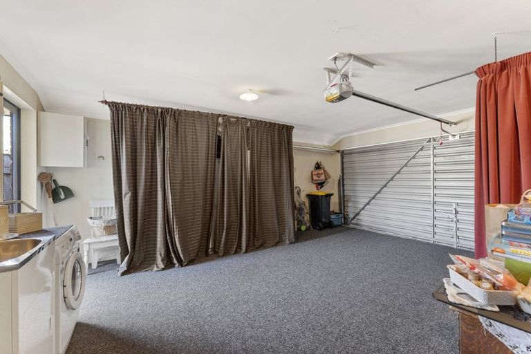 Photo of property in 28 Allport Place, Stoke, Nelson, 7011