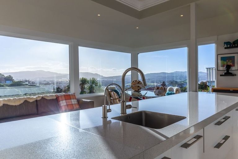 Photo of property in 114 Cliffs Road, Saint Clair, Dunedin, 9012