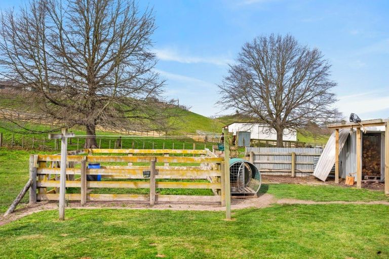 Photo of property in 326 Kawera Road, Pukehamoamoa, Hastings, 4179