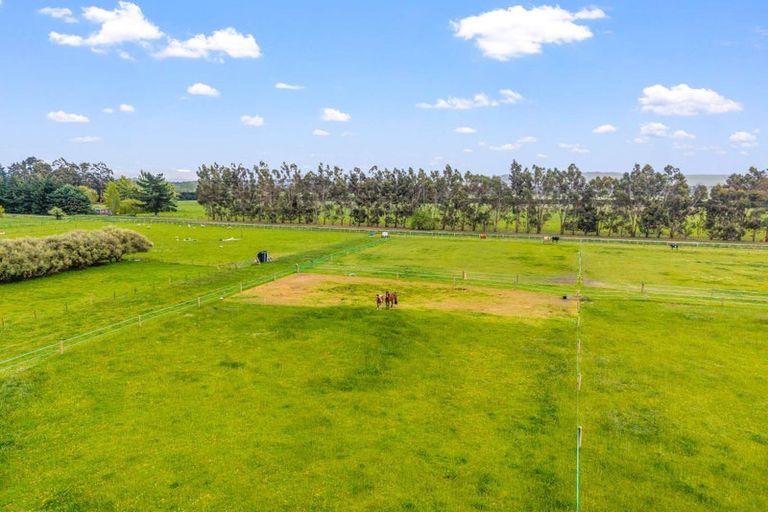 Photo of property in 10 Singleton Street, Waikari, 7420