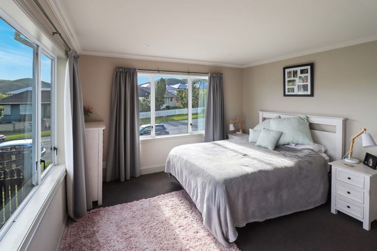 Photo of property in 232 Major Drive, Kelson, Lower Hutt, 5010