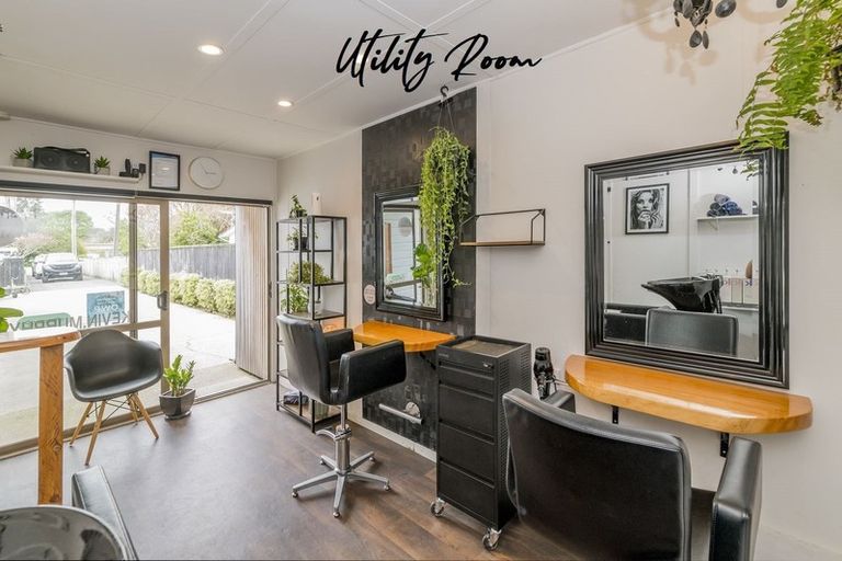 Photo of property in 276 Te Moana Road, Waikanae, 5036