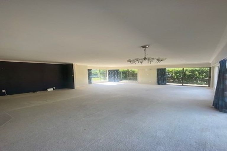 Photo of property in 195 Pine Valley Road, Dairy Flat, Silverdale, 0992