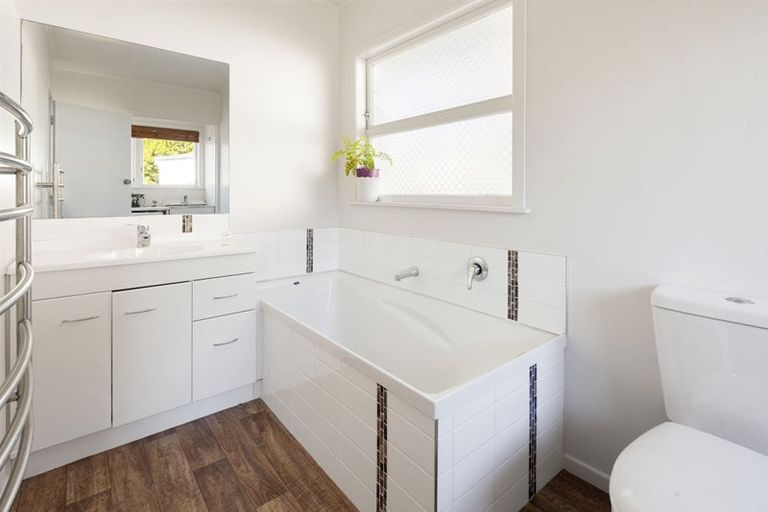 Photo of property in 21 Fitzroy Avenue, Fitzroy, Hamilton, 3206