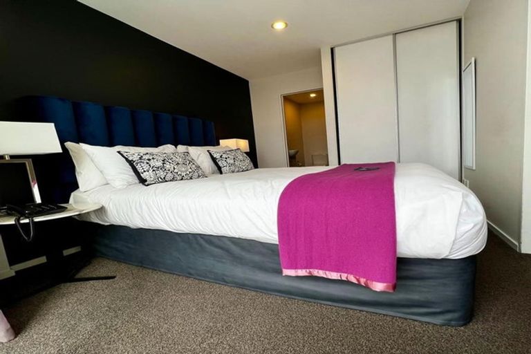 Photo of property in Proximity Apartments, 505/17 Osterley Way, Manukau, Auckland, 2104