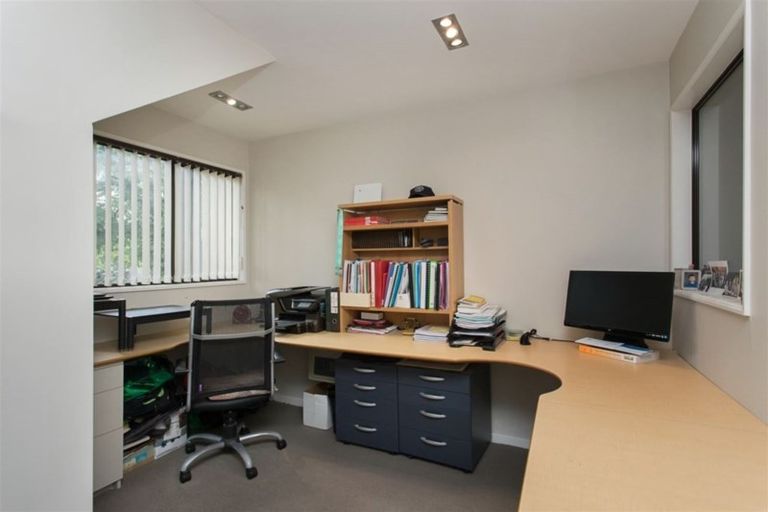 Photo of property in 41 Hamilton Avenue, Ilam, Christchurch, 8041