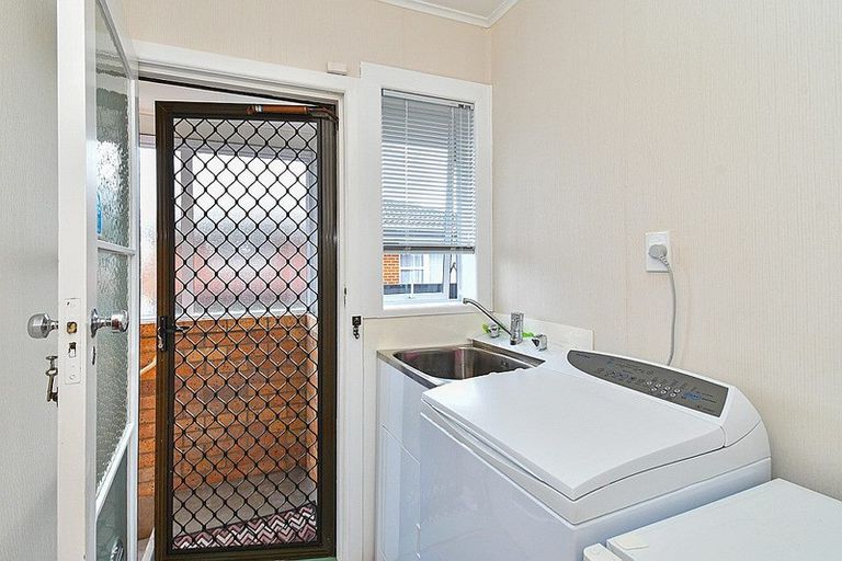 Photo of property in 2/49 Wintere Road, Papatoetoe, Auckland, 2025