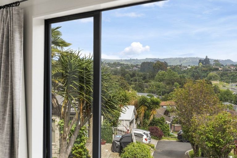 Photo of property in 12 Samuel Way, Judea, Tauranga, 3110