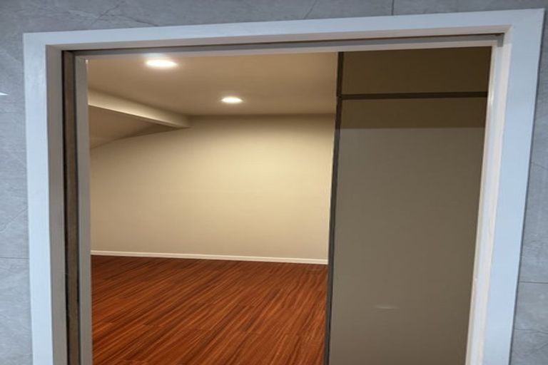 Photo of property in 70b Avonhead Road, Avonhead, Christchurch, 8042