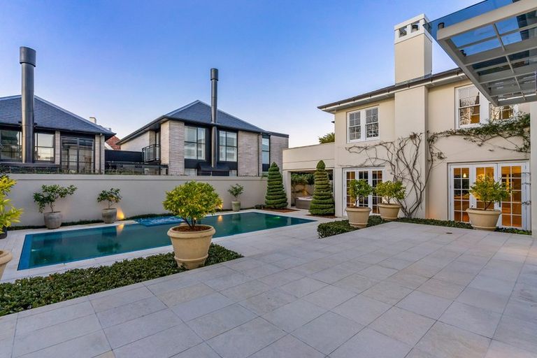 Photo of property in 103 St Stephens Avenue, Parnell, Auckland, 1052