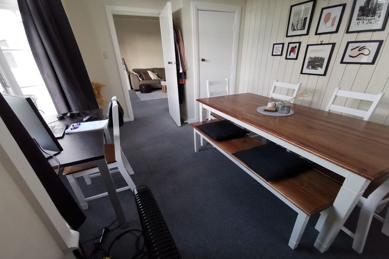 Photo of property in 71 Pirie Street, Mount Victoria, Wellington, 6011