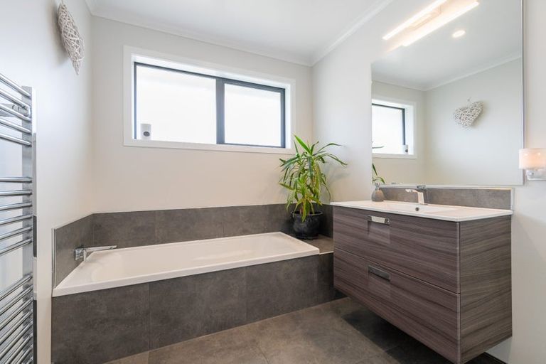 Photo of property in 3 Bradley Court, Te Anau, 9679