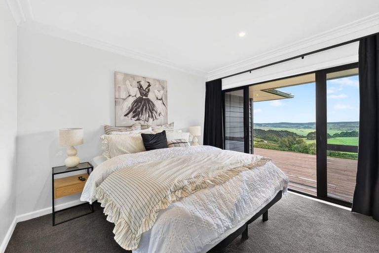 Photo of property in 511 Kiwitahi Road, Helensville, 0875