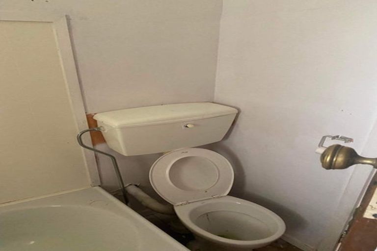 Photo of property in 10 Tennyson Street, Dannevirke, 4930