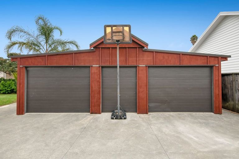 Photo of property in 43 Langton Road, Stanmore Bay, Whangaparaoa, 0932