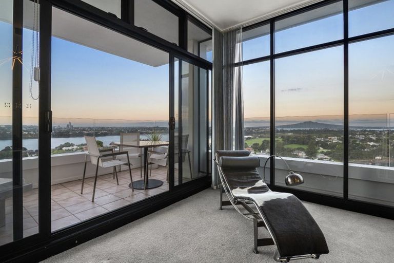 Photo of property in 58/45 Stanley Road, Stanley Point, Auckland, 0624