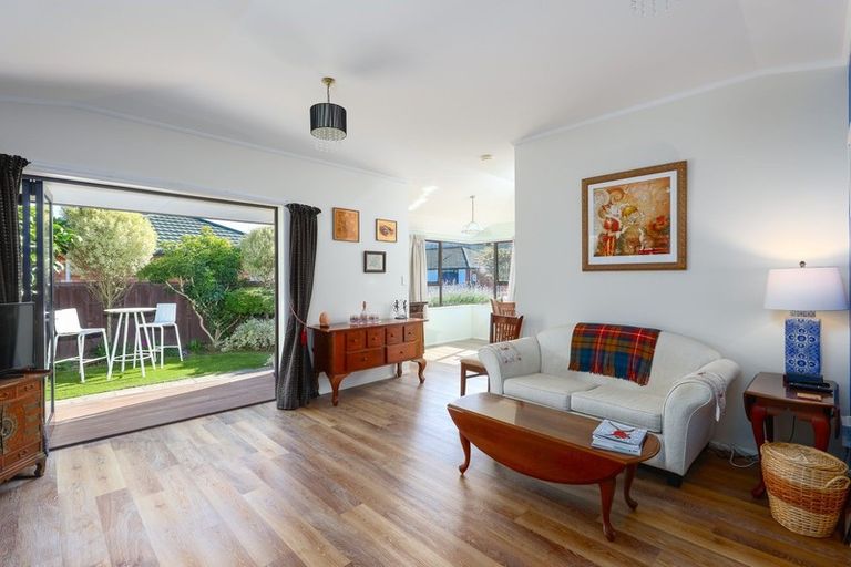 Photo of property in 3 Pettit Place, The Wood, Nelson, 7010